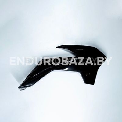 Облицовка передняя правая (чёрный) BSE Z1, Z2